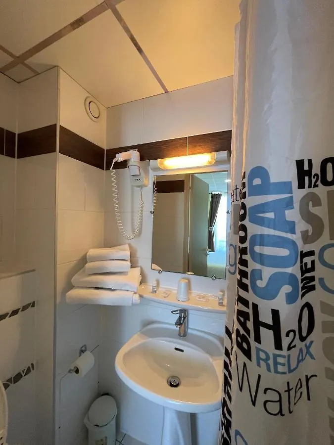 Tipi Hotell Paris 2*,  Frankrike