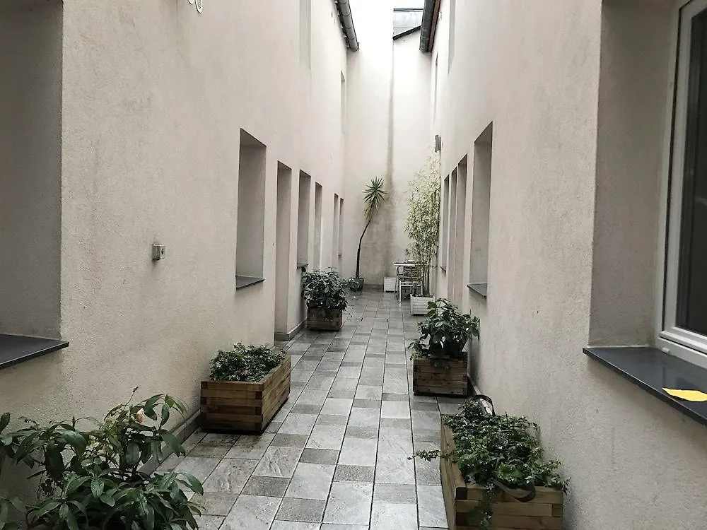 Tipi Hotel Paris 2*,