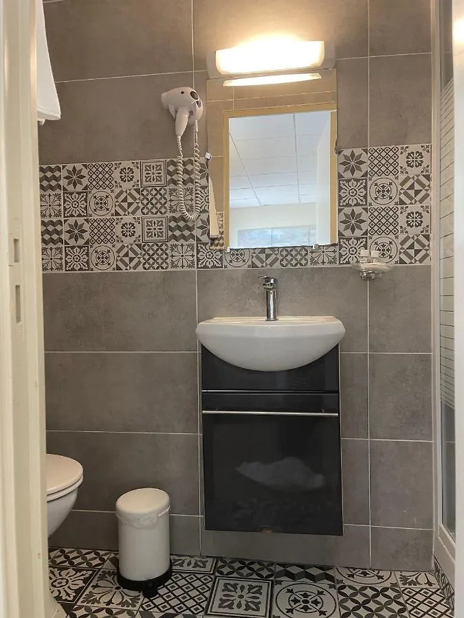 **  Hotel Tipi París Francia