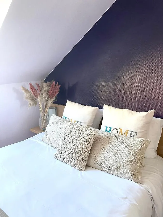**  Tipi Hotel Paris France
