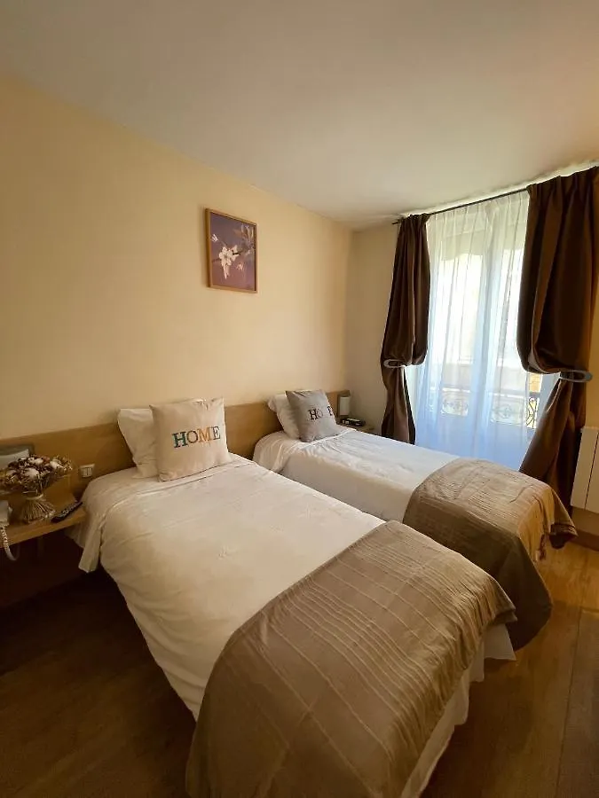 Tipi Hotel Paris