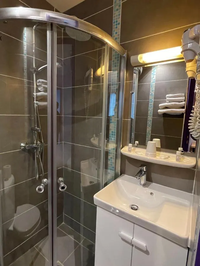 Tipi Hotel Paris