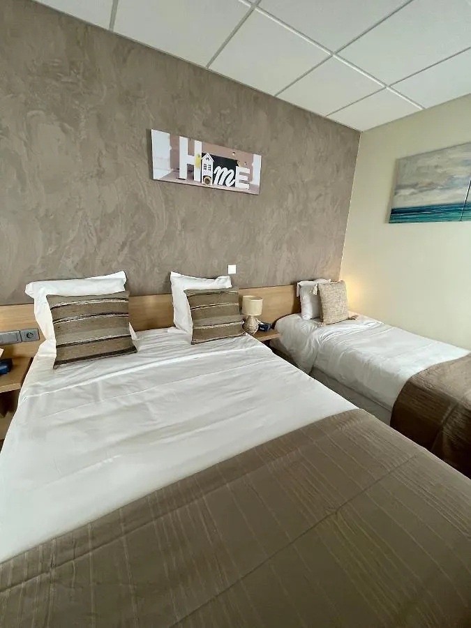 Tipi Hotel Paris 2*,  Frankrig